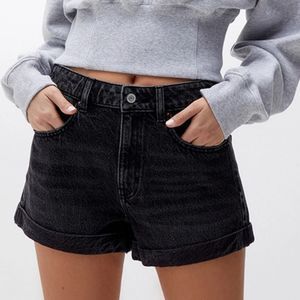PacSun Mom Shorts in Washed Black